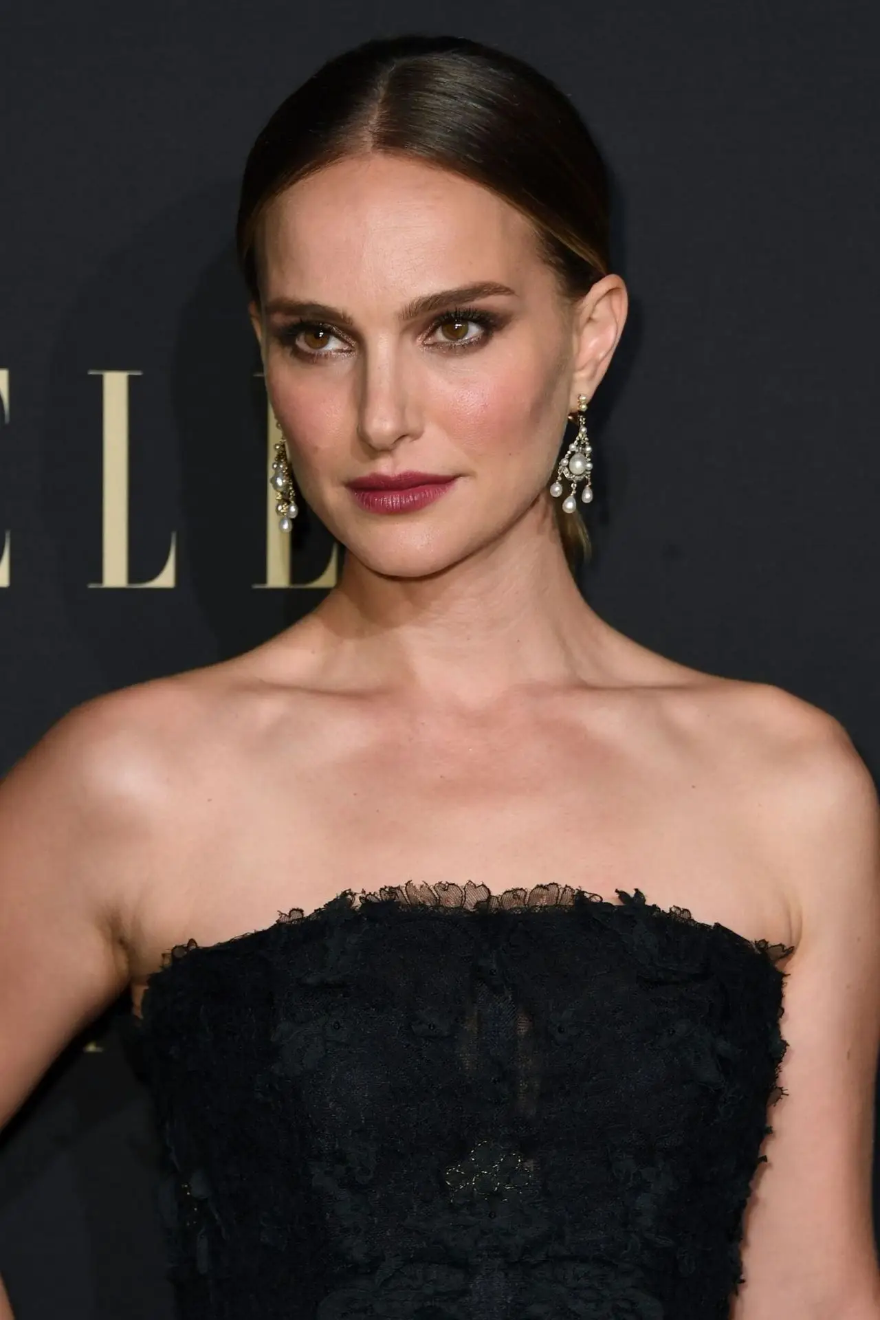 Natalie Portman at ELLEs 2019 Annual Women In Hollywood Event